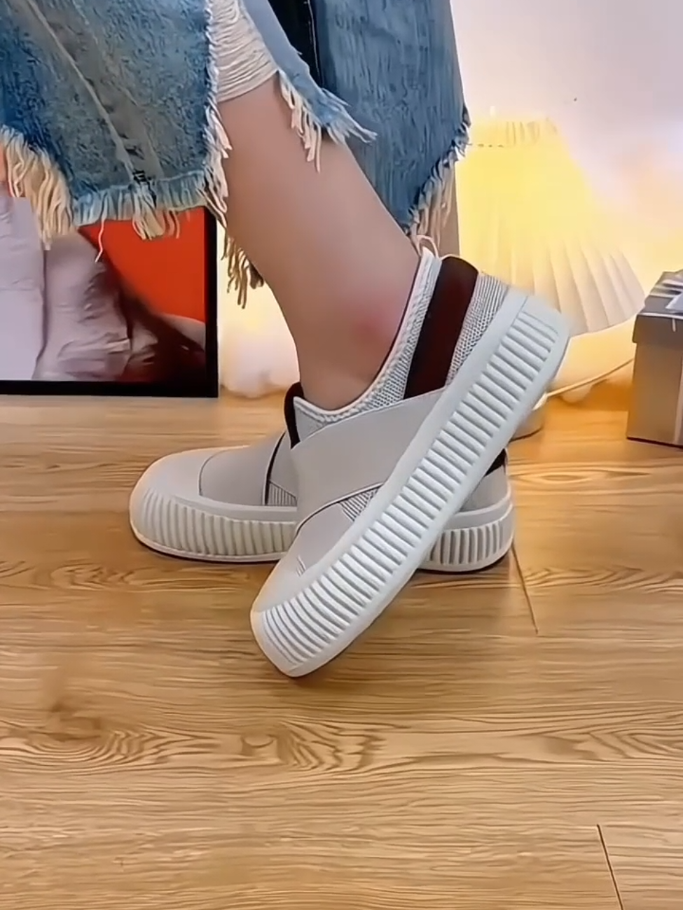 JOANNE Casual Slip On terbaru ternyaman sudah antislip anti ribet cakep banget..#sepatuwanita #sepatuslipon #1mvwies🔥 #fyppppppppppppppppppppppp 