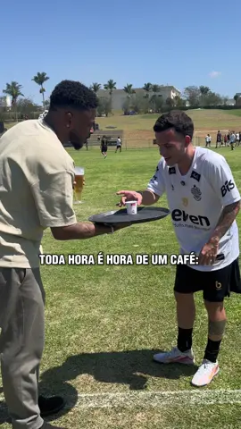 Cada um com seu café… ☕️😂 #gandula 