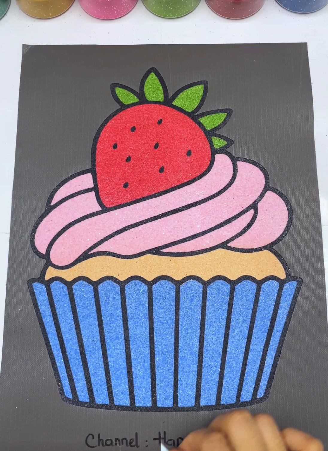 Satisfying Strawberry Cupcake 🧁 Sand Painting #sandpainting #satisfying #asmr #viraltiktok 