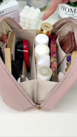 This makeup bag has a reasonable partition and is very useful#tiktokshoppfi #bags #makeupbag #travelessentials