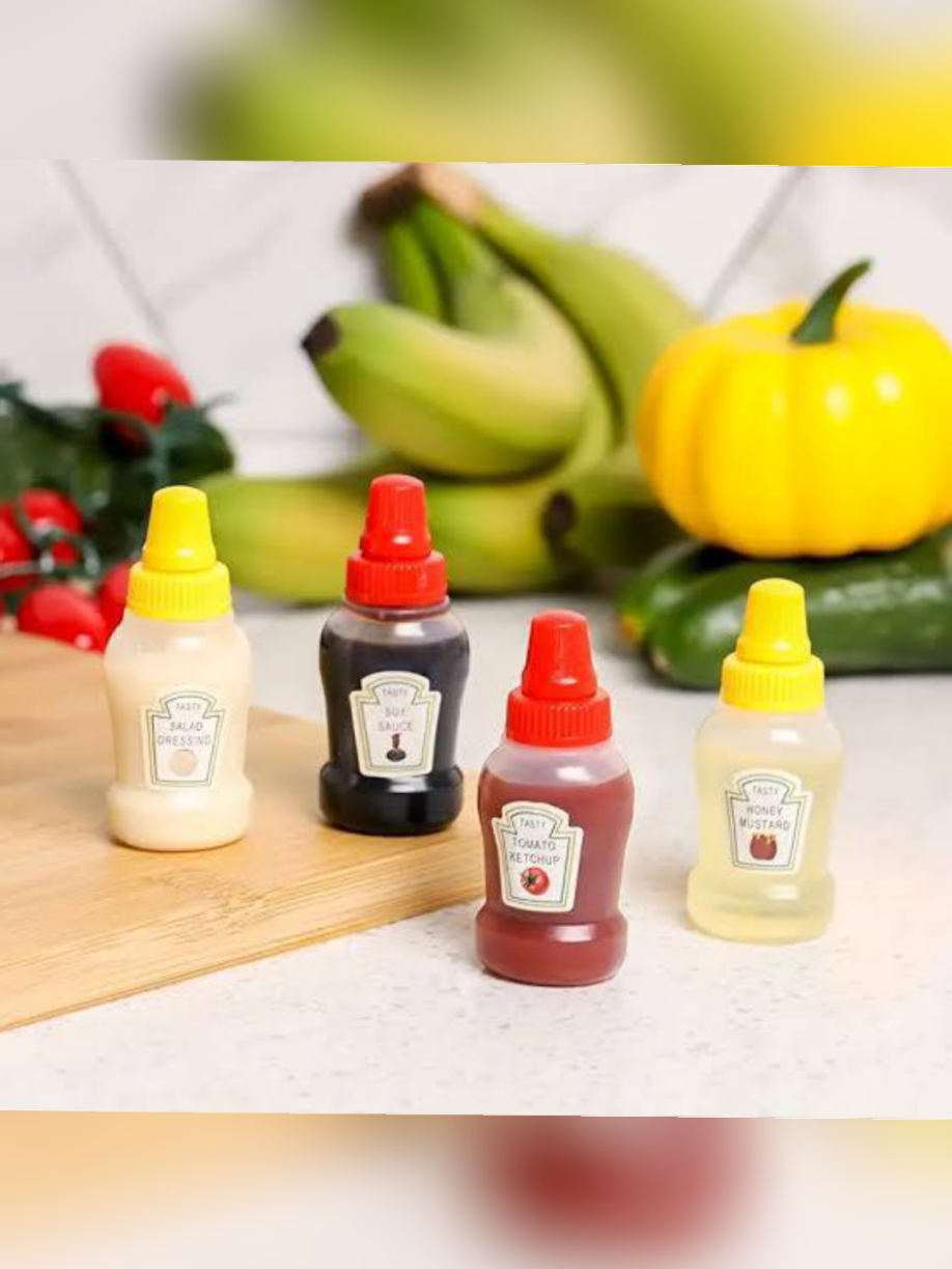 طقم كاتشب ومايونيز ميني❤️❤️ زجاجه بلاستيك للكاتشب والمايونيز والصوصات 🥫 حجم صغير للمدارس والنوادى والرحلات😍😍  تقدري تحطيها في اللانش بوكس 🤗  يمكن استخدامها أيضا للتوابل والعسل اثناء التنقل والرحلات 💯  محكمه الغلق جدا 👌 بلاستيك مرن امن وصحي ♥️   منتج مستورد عالي الجوده 👍👍 #كنزى #أدوات #منزلية #راحة #رفاهية           
