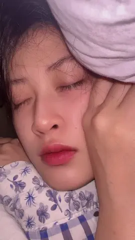 Video được quay vào lúc 3h12p sáng tất cả âm thanh và biểu cảm do t tự sợ mà tưởng tượng chứ không có gì hết #tiktok #horror #kinhdi 