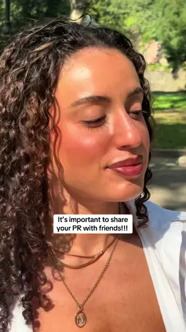 Sharing like I’m their man or something @Narni @jas 🧚🏼 @timephoriaofficial the lipstains are a hit 💋 #lipstain #prunboxing #lipcombo #lipgloss 
