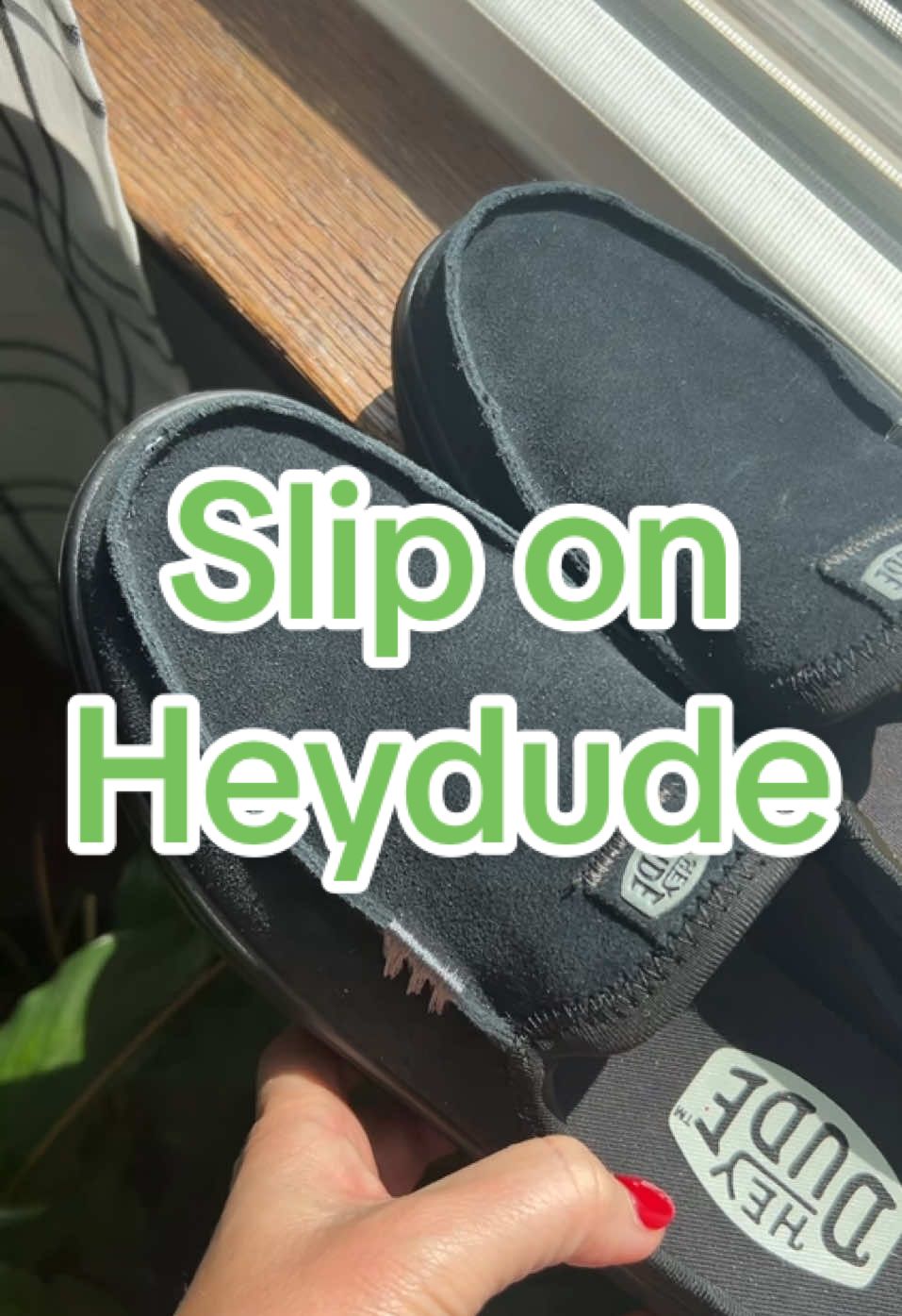 These heydudes are so so cute! Sale last only through today! #heydude #shoes#slipon 