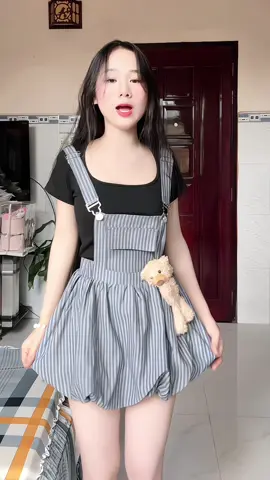[KÈM GẤU] SET YẾM KẺ CHÂN VÁY BÍ MIX ÁO THUN TAY CỘC kèm quần bảo hộ #setvayao #setxinh #thoitrangnu #xuhuong 