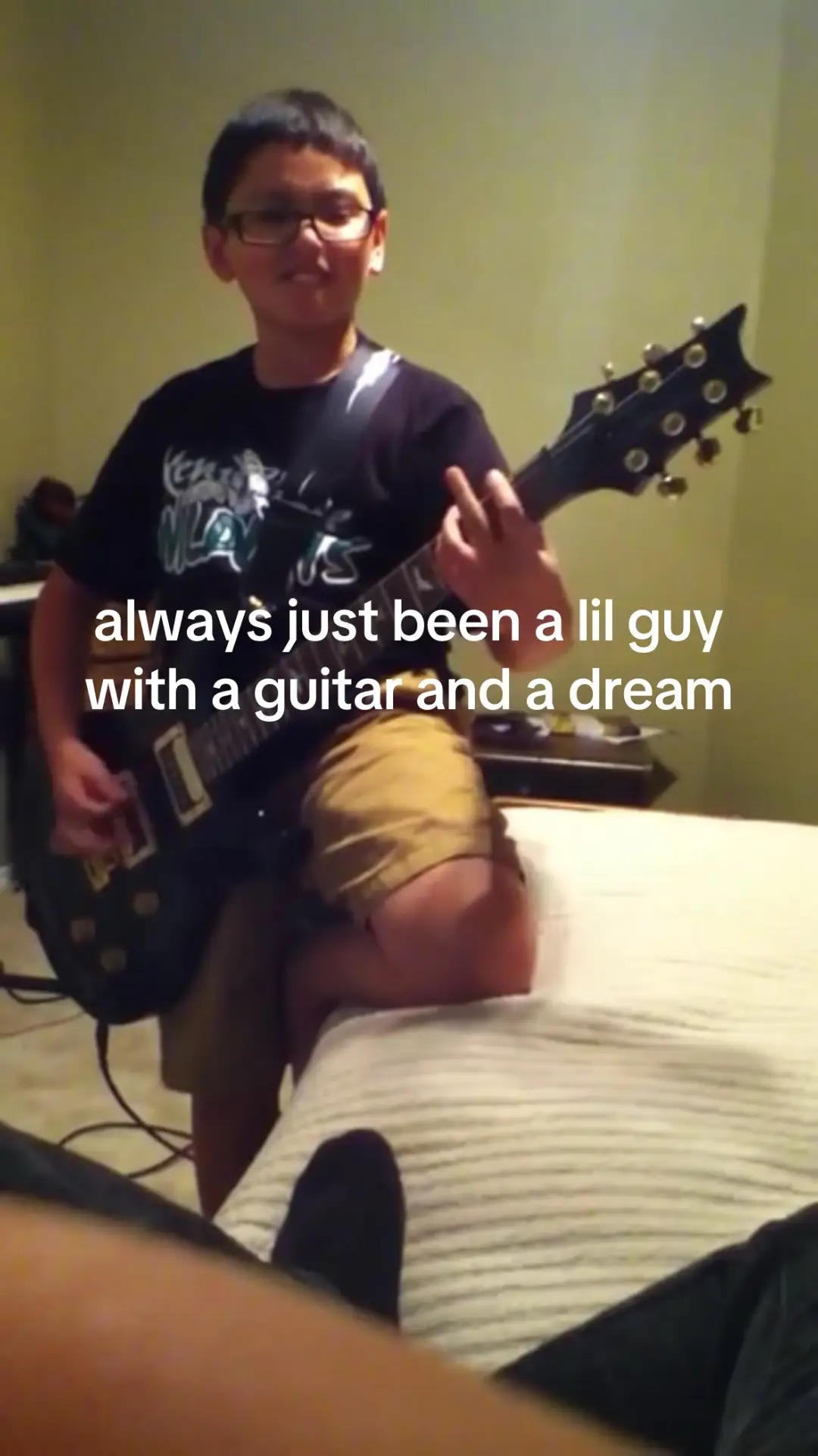 this making me a little emotional lowkey lmaoo  #fyp #guitar #guitarist #GlowUp #stonetemplepilots 
