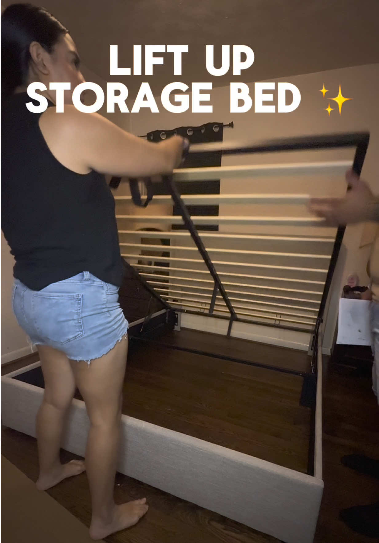 #CapCut la mejor inversión de todas! 😍😍😍 bebé está bella tienen muchos colores y bien fácil de armar ✨ #tiktokshop #tiktokfind #bedroom #storagebed 