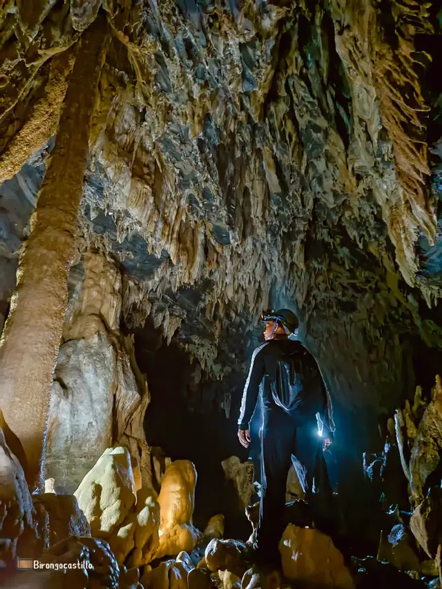 ven con nosotros y atrévete al desafío contigo mismo... se parte de los que se atreven, de los que se conectan, de los que llevan su ADN a otro nivel.. ven a #Birongo #espeleoturismo #birongocastillo #barlovento #tours sigue larutauta @mncuevalfredojahn.inparques @Martin Eduardo Hernandez Key @Luis Enrrique 🍁 @michaelquintana10 @Daniel Ds☆★☆ @jdsdanielsojo 