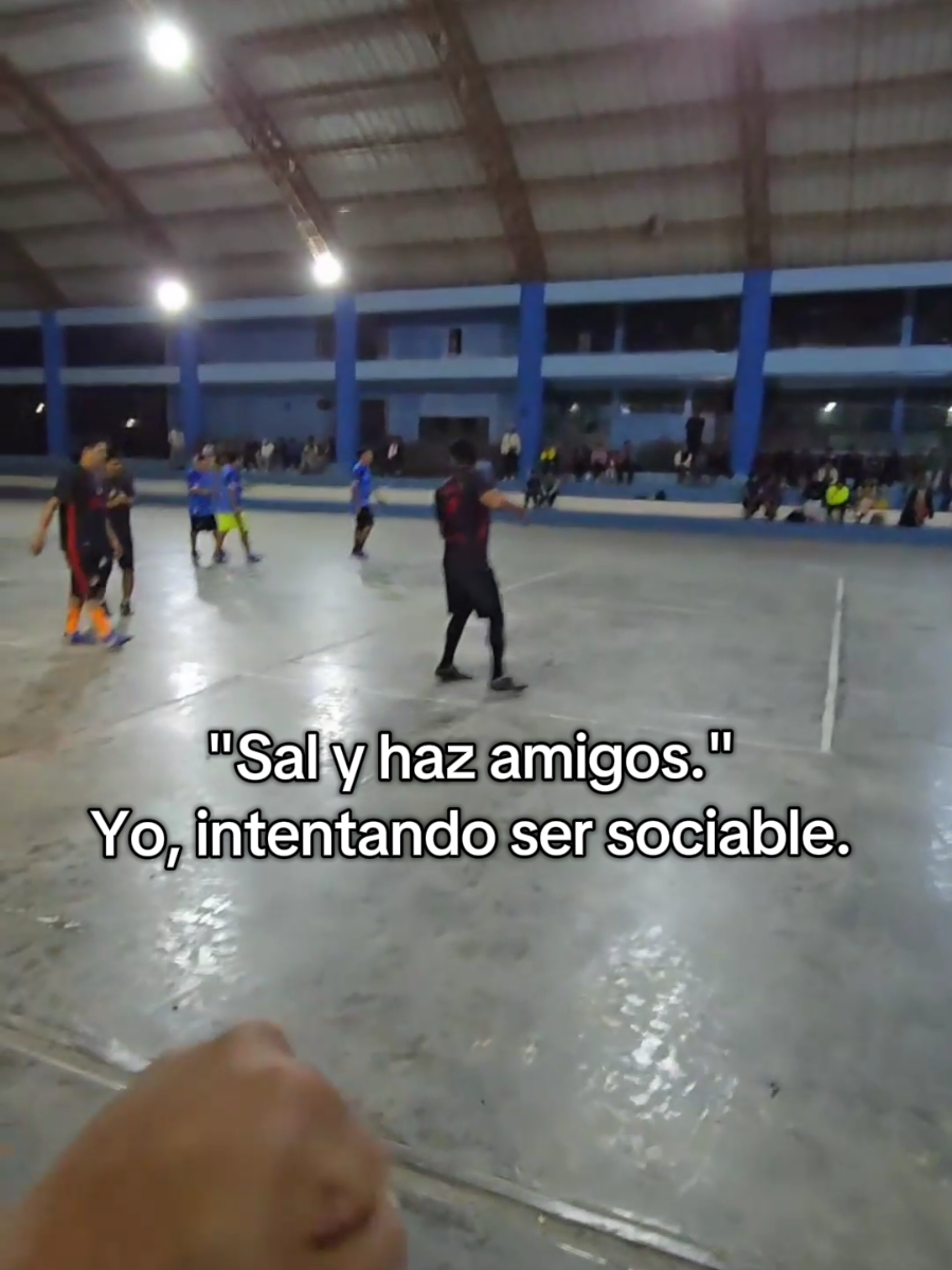 Sal y haz amigos #amigos #fyp #tiktoklive #livehighlights #sociable 