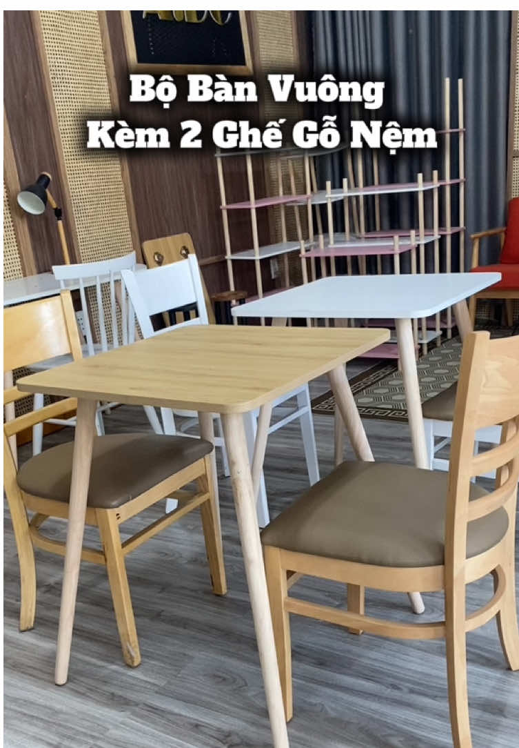 Bộ bàn vuông kèm 2 ghế gỗ Cabin có miếng lót nệm , chất gỗ cao su chịu lực 120kg , bề mặt chống ẩm - trầy - mọt , kích thước 60x60 , cao 73cm #andecor #xuhuong #banghe #noithat #design 