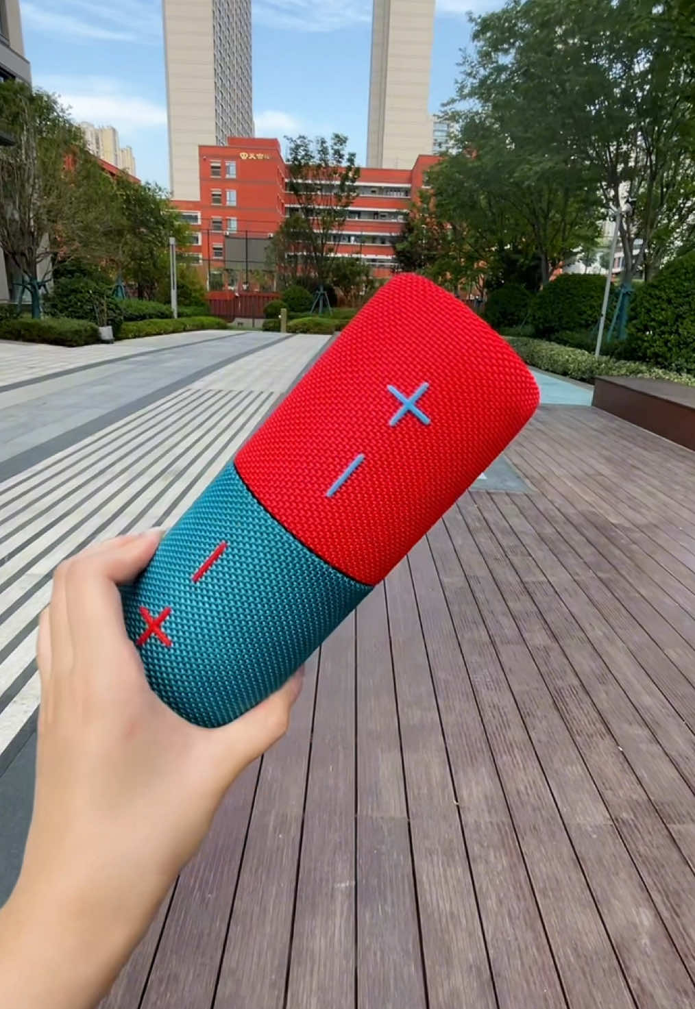 #speakers #tiktokshopblackfridaysale #viralfinds #lifesaver #foryou 