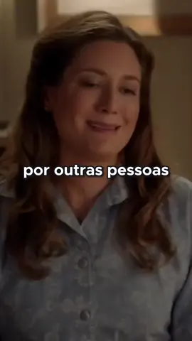 Onde encontrar 🍿👇🏼 - Nome : Jovem Sheldon - Gênero: Comédia - Onde assistir: Link na Bio 🔗 @th_playbr 🎥: Sheldon Cooper tem 9 anos e salta quatro cursos para entrar diretamente no instituto, juntamente com seu irmão mais velho, mas menos inteligente do que ele. A vida no ensino médio não será fácil: seus pares, seus pais e seus vizinhos não o entendem.