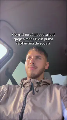 Premiul întâi ia anul ăsta #scoala #iubire #iubita #liceu #5pasidebine💫🖤🥺foryu😐❤ 