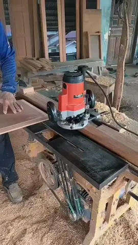 An easy way to making door panels using router machine #fblifestyle #reels #woodwork #decor #doors #makersgonnamake #interior #woodart #construction #woodworking #carpenter #table #furnituredesign #woodcarving #viralreelschallenge #FineWoodworking #woodworkingcommunity #interior #wooddesign #carpenter #maker #DIY #reelsfb #furniture #wood 