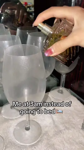 Me at 3am instead of going to bed 🛌 #perfumetok #fragrancetiktok #viral #fragrances #viralvideos #fragrances #lattafa #tiktokperfume #perfum #lattafaperfume 