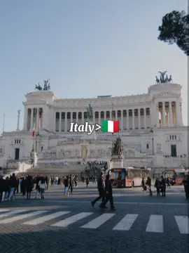 😍🇮🇹 . . . . . . #viral #tiktok #foryoupage #fypシ゚ #tiktokforyou 