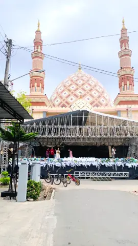 H-1 Pengajian Akbar Gus Iqdam di Pekalongan