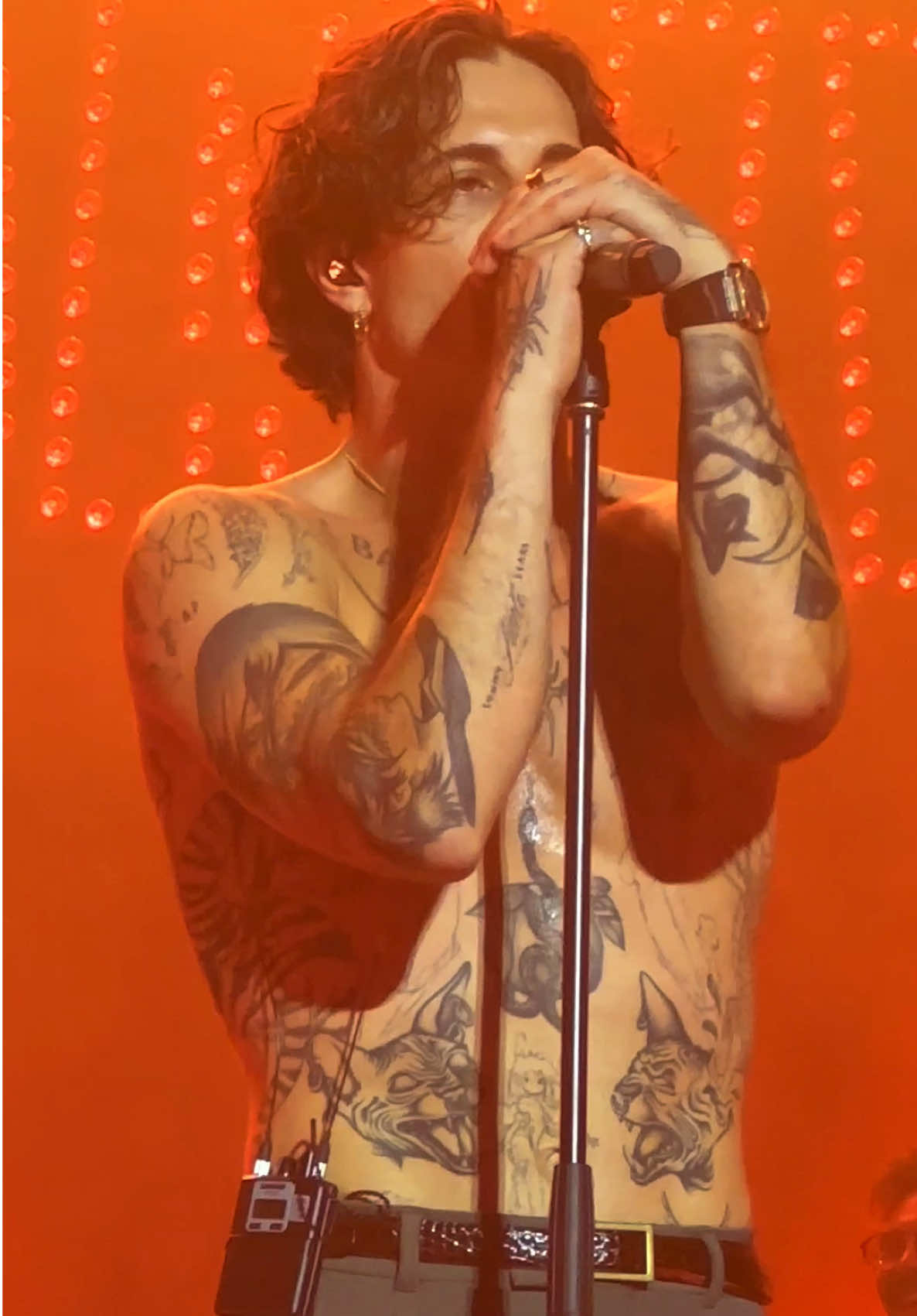blessing you with this one 🙏🙏 @Damiano David #damiano #damianodavid #damianomaneskin #funnylittlefears #rockstar 