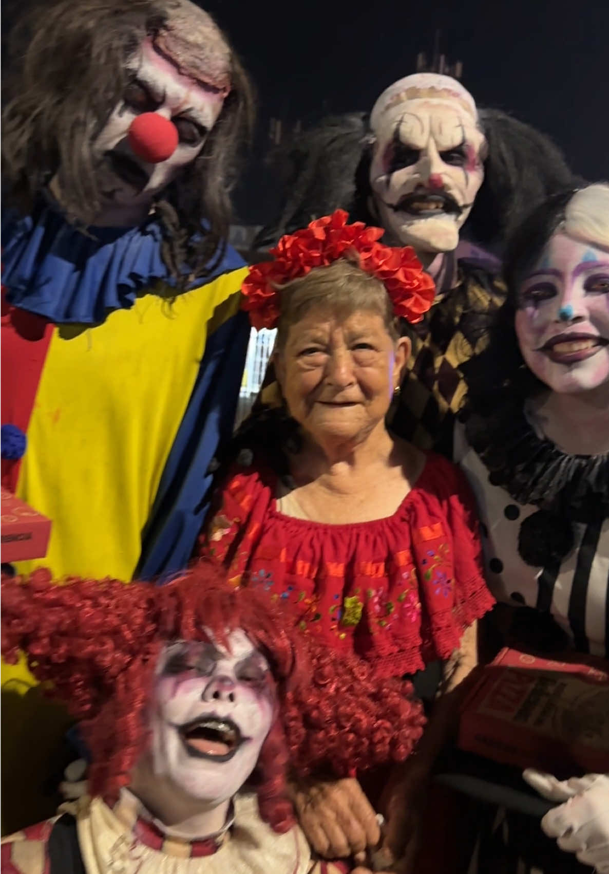 Mos encontramos a mamá coco #findastory #laberintodelterror #Pogo #Mexico #fiestaspatrias 