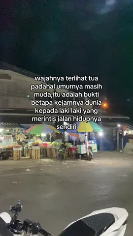 Dunia kejam kepada laki laki miskin#mencarirejekidengancarahalal #anakrantau #fyp 