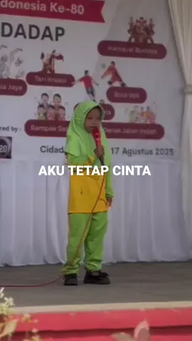 Duhh galau kali si adek😭🤏🏻 #akutetapcinta #repvblikband #cover  [ 🎥: @Bung_ Mc ]
