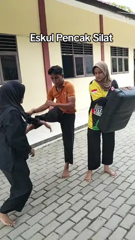 Eskul Pencak Silat 