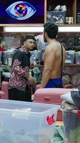 Abhishek getting lockey possasive ,when awez hangs out with others.#BiggBoss19 #AbhishekBajaj #awezdarbar #farhana #nehal 
