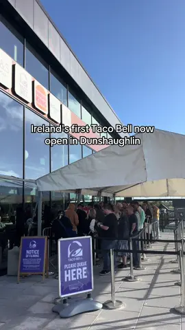 Ireland's first Taco Bell opens this morning at Junction 6 on the M3 in Dunshaughlin, Co Meath #meath #dublin #ireland #irish #europe 