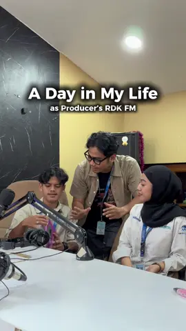 Jujur gua seneng banget kuliah di UIN, serius ini mah ga boong, apalagi ditambah kegiatan gua jadi penyiar+produser di RDK  (Radio kampus gua) asik dah pokonya #mahasiswa #uinjakarta #radio #ciputat #tangsel 