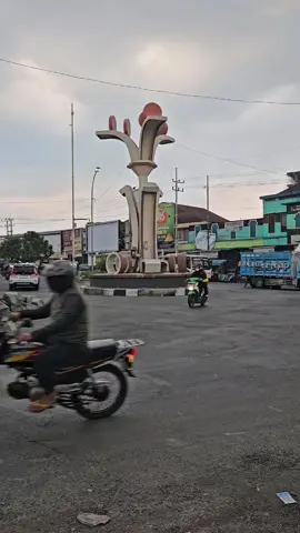 Babat Versi terang,Iklane Mie ayam pak Kaboel menowo ktmu pak Sony. #lamongan24jam  #babat  #fyppppppppppppppppppppppp #fypage #lamongan 