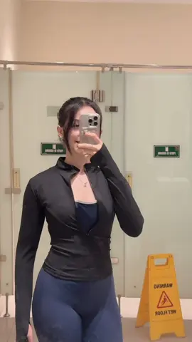 REKOMENDASI OUTFIT OLAHRAGA #outfitolahraga #outfitgym #jaketolahraga #outfitgymputri 