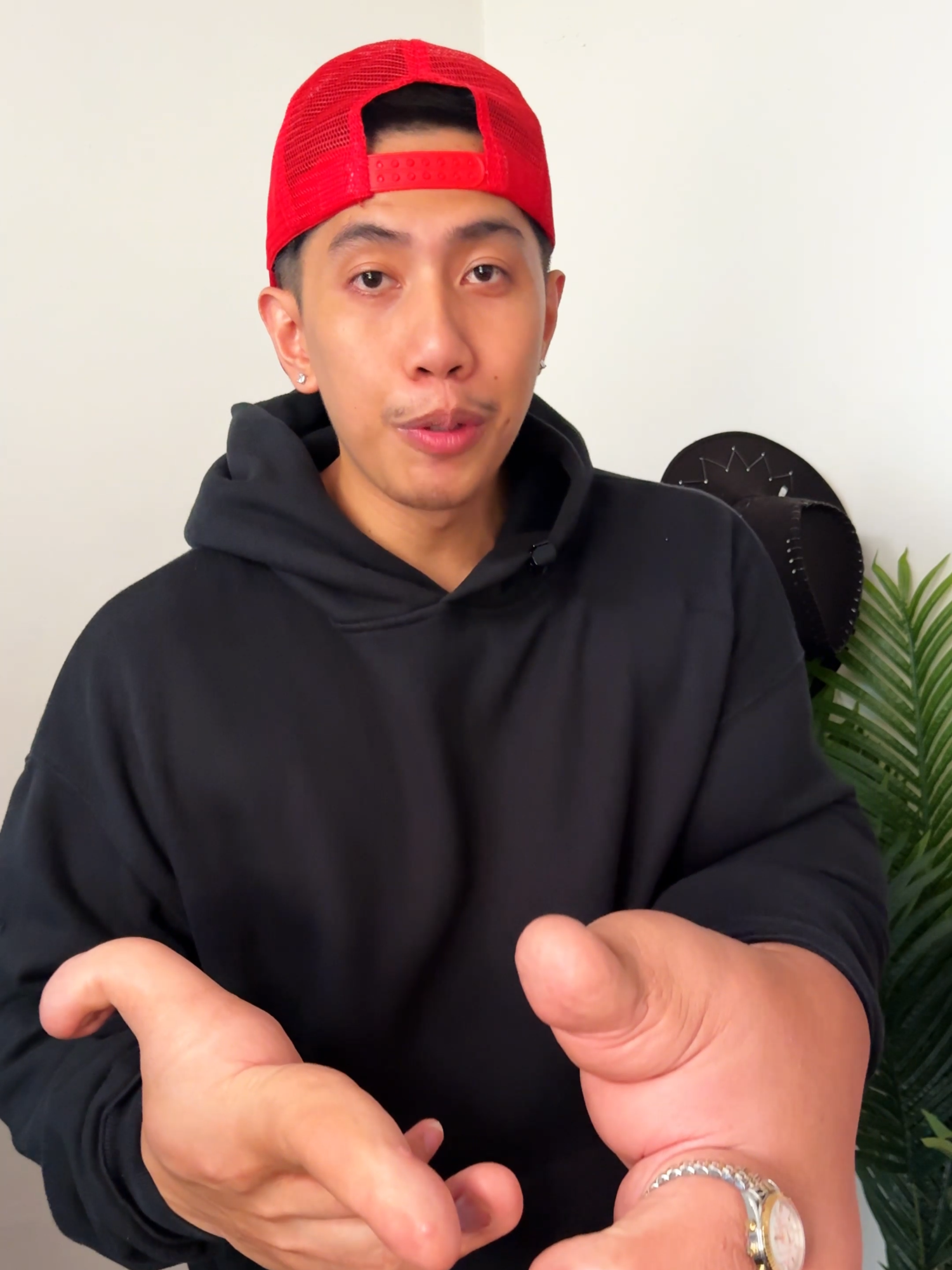 Paano maglinis ng kuko si HellboyGaming #goodvibes #fypシ゚ #trending #viral #trend #funny #hellboygaming #comedia #trend