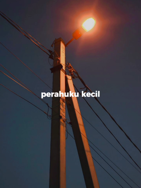 versi 3:4 perahuku kecil banyak tambalan #CapCut #templatecapcut #katakata #sampitak 