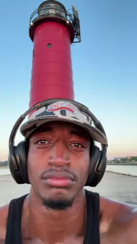 Radio but no head 💔