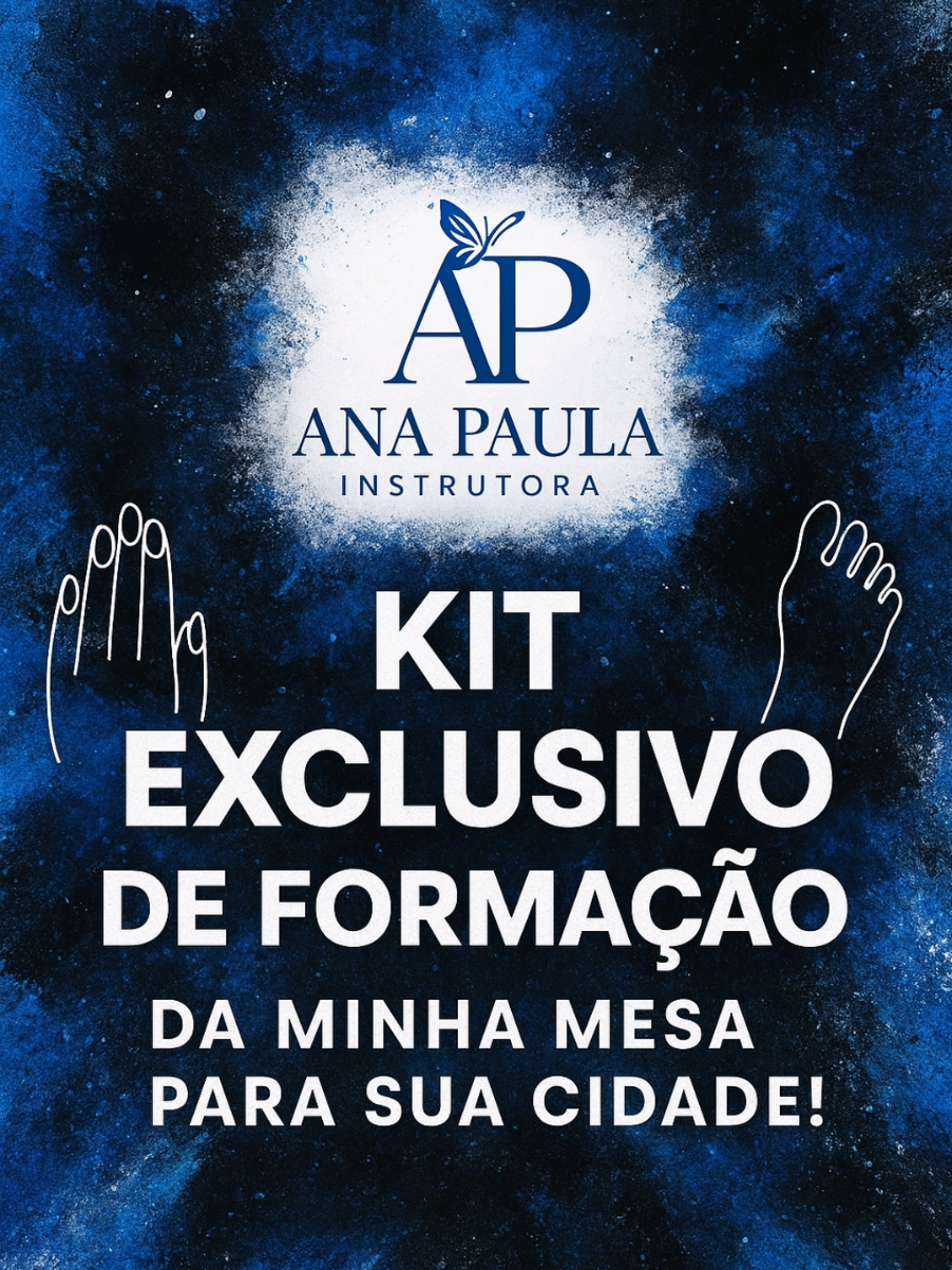Montando essa caixa especial de curso! Com destino é Rondonópolis 🚚 A aluna vai receber todo o material e acompanhar as aulas online, direto da casa dela! 💻 O melhor de tudo? Você também pode aprender comigo, de qualquer lugar do Brasil. 🌍 Transforme sua paixão em profissão e garanta sua vaga! 💌 Me chama no direct e te explico como funciona. #aprendacomigo #CursoOnline #CursoDeUnhas #CursoPodologia #AulasOnline 