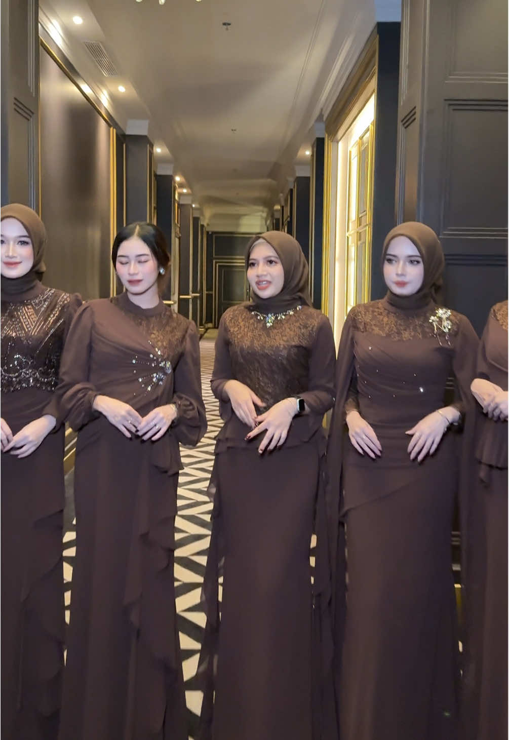 Mahogany series. Suka yang desain manaa nih bestie?? #fypシ #foryou #berandagak #dressbrukat #dressbridesmaid 