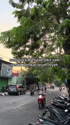 kurang penak kepie yo to jahe rempah, susu murni, pisang bakar, roti bakar, ketan susu,bakaran jagung sate dll OPEN JAM  ⏰ 16.00-00.00 WIB  🕹️JL PRAMUKA NO 22B WERGU WETAN KUDUS  🕹️GOOGLE MAPS : Jahe Rempah KaliDjaga  ( sma 1 kudus ke barat 300meter, sebelum alfamidi & obonk chiken ) #jahe #kudus #jaherempah_kalidjaga #jaherempahkudus 