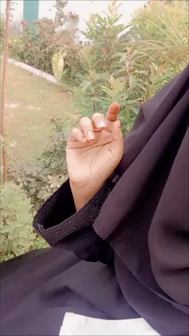 یوں غلط تو نہیں چہروں کا تصور لیکن ۔ لوگ ویسے بھی نہیں ہوتے جیسے نظر آتے ہیں  #،💕سمیرا جبیں 💞