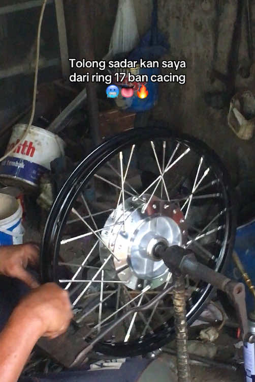 Kecanduan🥶 #ring17 #ring17style #ring17menolakpunah #ring17indonesia #bancacing #cacingan #fyp 