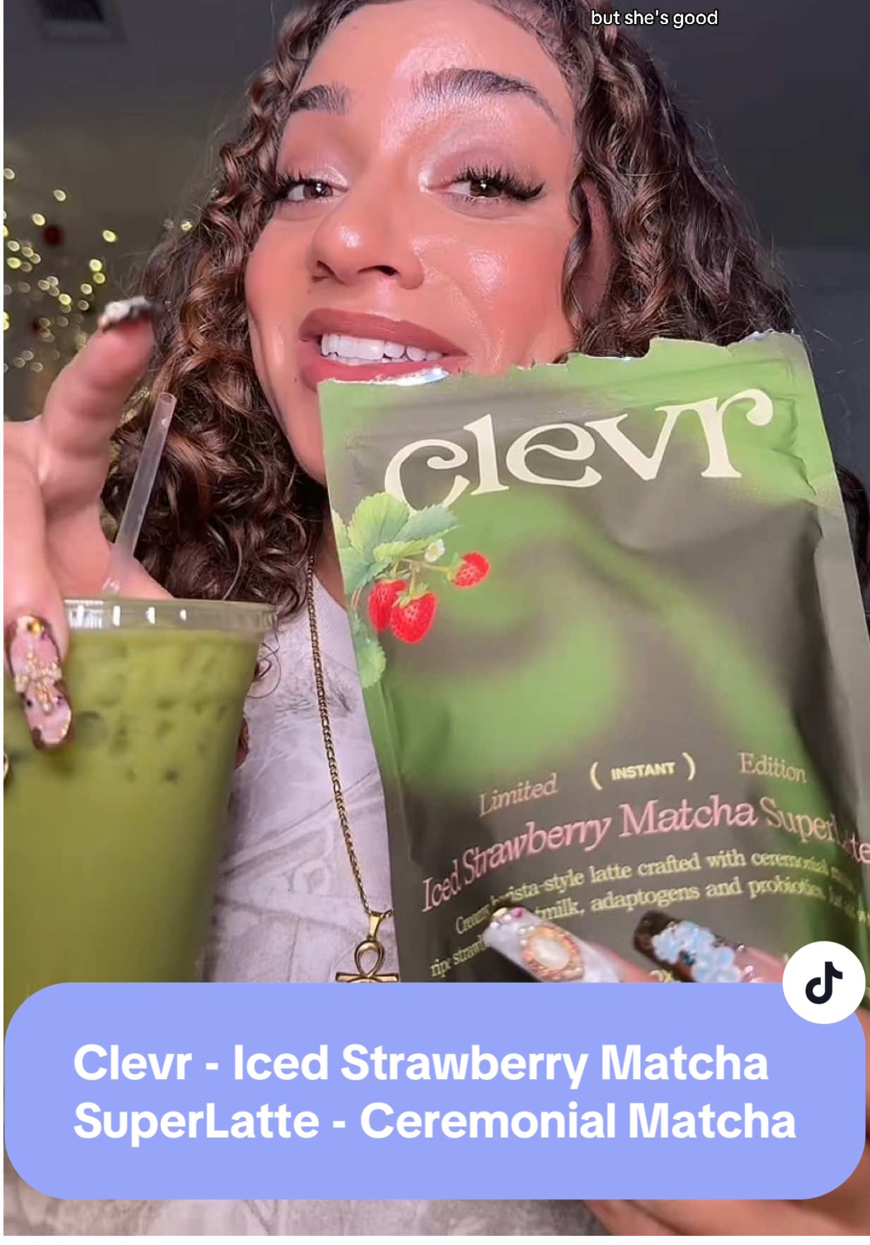 Replying to @jaymichellexx 🍓 Creamy strawberry matcha ⚡ Clean energy, no crash 🌱 Adaptogens + probiotics! #matchalatte #newarrivalssurge #strawberrymatchalatte @Clevr #tiktokshopcreatorpicks #matchatok Clevr Iced Strawberry Matcha SuperLatte - Ceremonial Matcha Oatmilk Latte Swirled in Juicy Strawberry and Honey Lions Mane with Ashwagandha, Reishi Mushroom and Probiotics