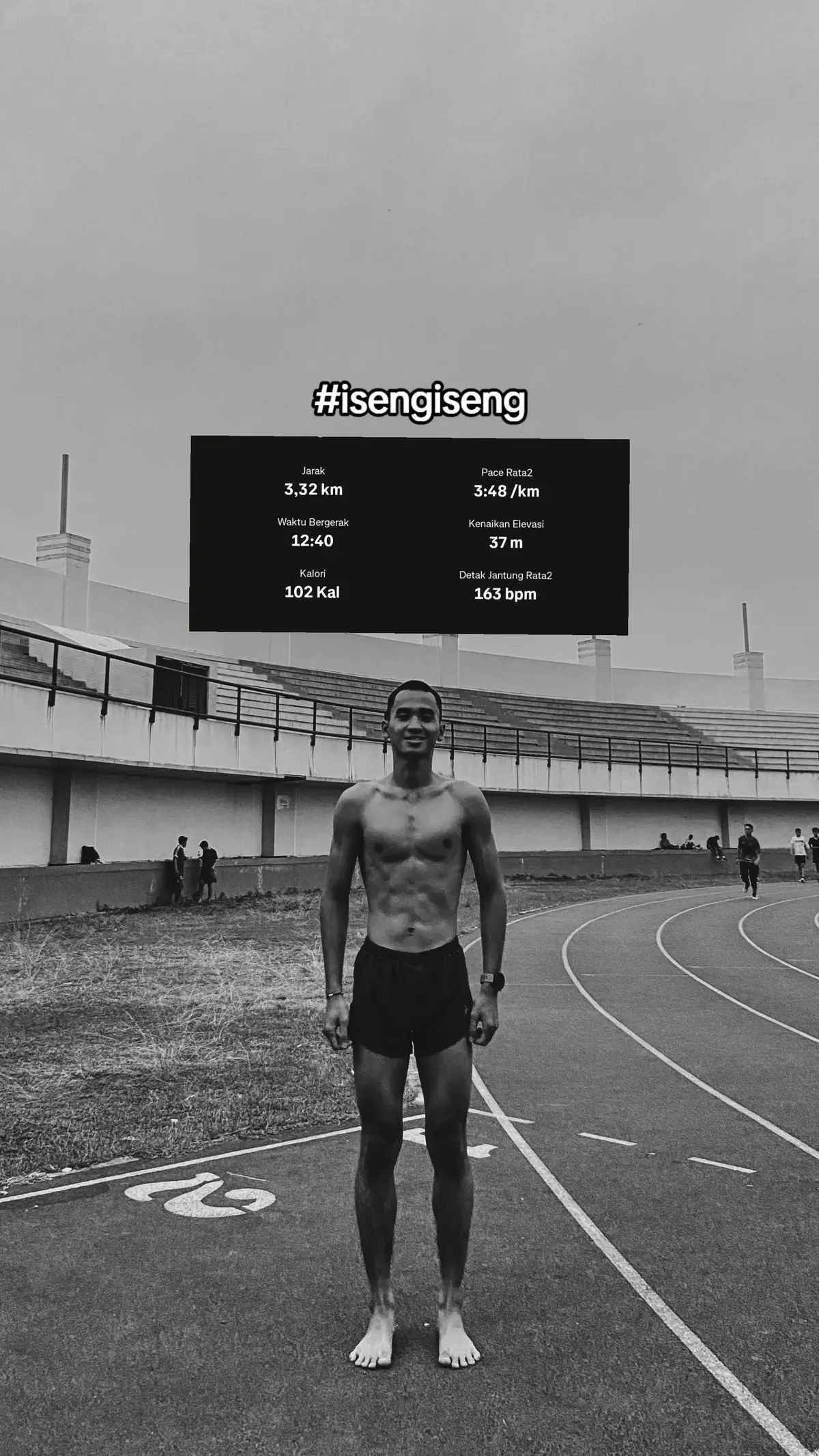 iseng iseng berhadiah encok #tes12menit #trackandfield #pelarikonten #pelarifomo 