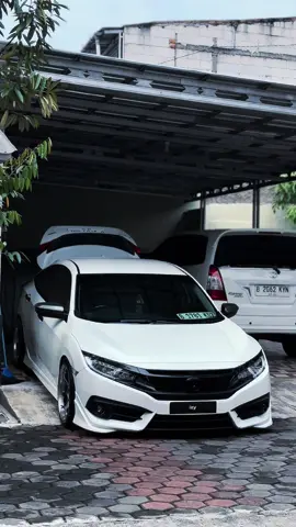 😶 #fypシ #hondacivic #civicturbo 
