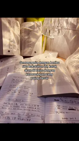 ✨ “Ribuan kegagalan hanyalah jalan menuju satu kemenangan besar. Jangan pernah berhenti belajar dan berjuang.” ✨ 📖 #belajarjepang #katakataindonesia #studyvibes #motivasi #fypシ     