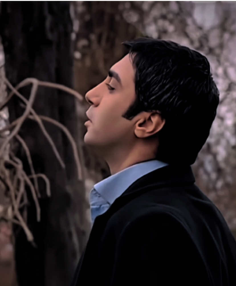 فانا ذيب وحيد ...🖤🐺.                                #polatalemdar #kurtlarvadisi #وادي_الذئاب #ذيب_وحيد 