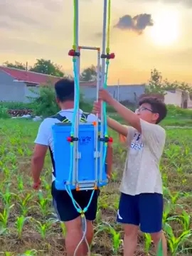 Bình phun nước tiện lợi phun nhanh