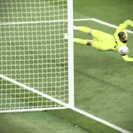 ⛰️🧱. #rúbendias #donnarumma #theartofdefending #fyp #fypシ 