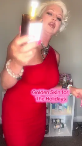 Golden skin isn’t just for summer! It’s for the holidays too! @Truly Beauty 