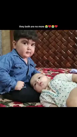 Umar Shah death news😭😭 #umarshah#umarshahdeath#foryou#foryoupage❤️❤️ #fyp@Ali jutt 😎 @Ali_Hyderabadi ❤️ @NADEEM MUBARAK @TikTok @TiktokPakistanOfficial @Mr.ᵇᵃᵗᵗᵉʳʸ®™🔥 @🥀Bisma😜Malik🥀 @Mr★Legend🔵 @M•r★Beast🔹 @mr_shani.😎 @chadi.plus.7 
