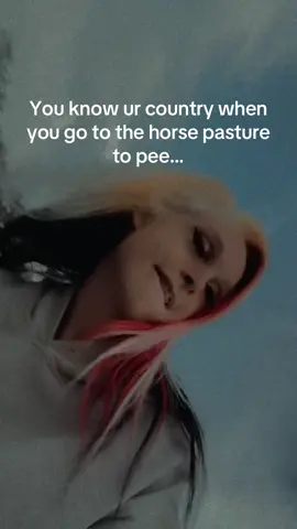 Yess I’m peeing 😅 in my horses pasture #fyp #horses #countryliving #207 