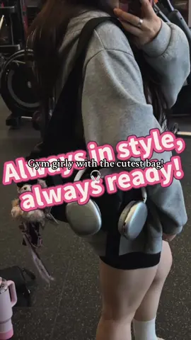 My gym bag is my personality now.🎧#gymbag #GymTok #gymgirl #mexsbag #tiktokshoprestock 